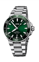 Aquis Date 43.5mm with Green dial