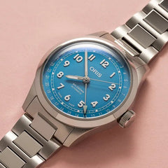 Big Crown Pointer Date with turquoise blue dial