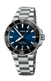 Aquis Date 41.5mm with blue dial