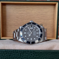 Rolex Oyster Submariner Date