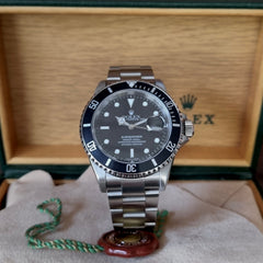 Rolex Oyster Submariner Date