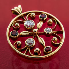 18ct Yellow Gold Pendant with Diamonds & Garnets