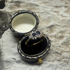 18ct Yellow Gold Sapphire & Diamond cluster ring