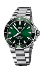 Aquis Date 43.5mm with Green dial