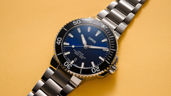 Aquis Date 41.5mm - Blue