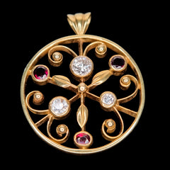 18ct Yellow Gold Pendant with Diamonds & Garnets
