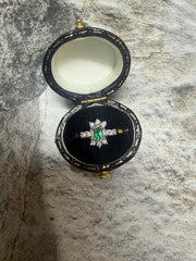 18ct yellow gold emerald and diamond cluster ring